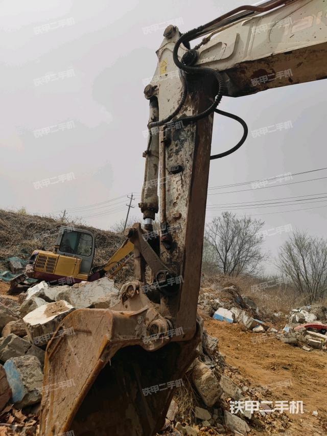 小臂整體右前（工作和回轉(zhuǎn)裝置）