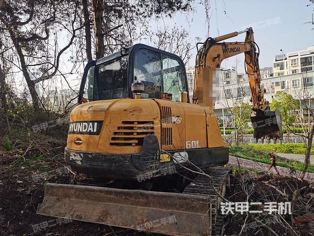 整机右后45°（整机外观）