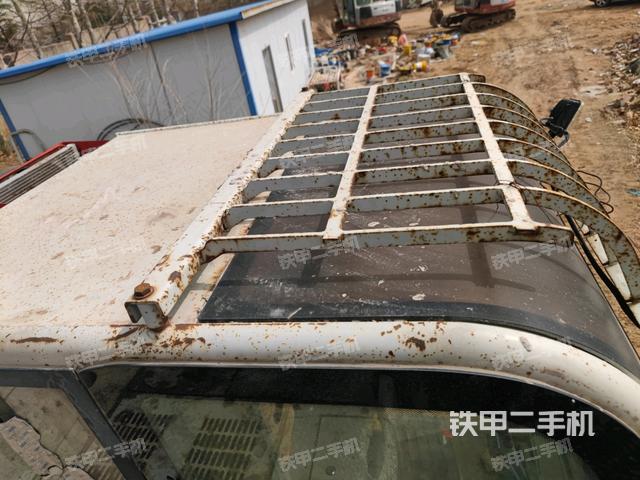 駕駛室頂部俯視（上車部件）