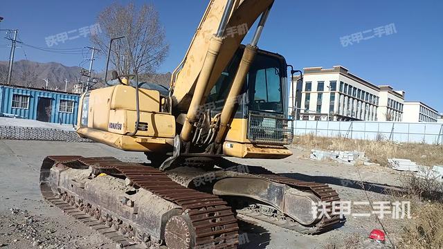 驾驶室顶部（整机外观）