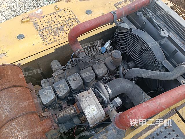 发动机整体俯视（整机外观）