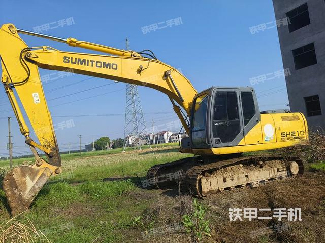 住友SH210-5挖掘机