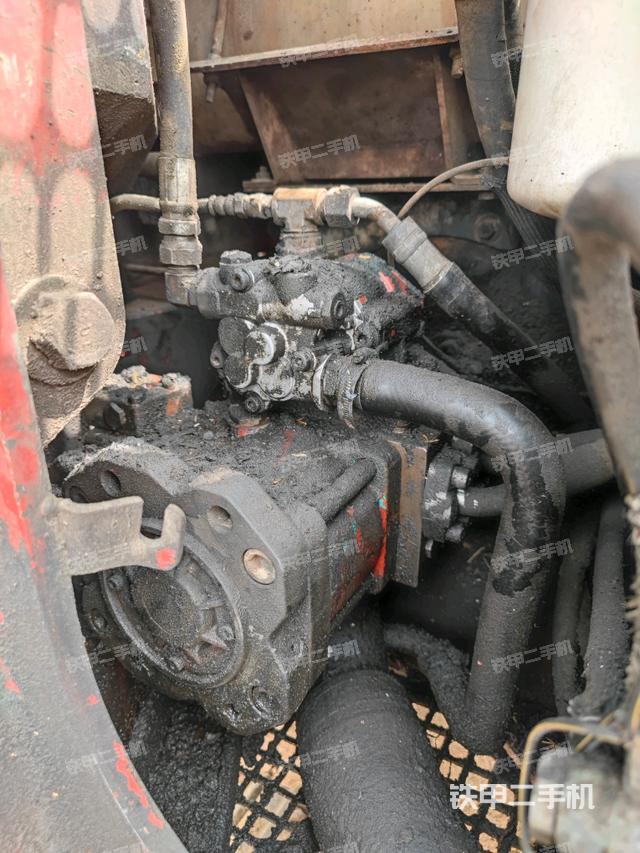 液壓泵室（大件艙室）