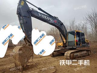 北京沃尔沃EC240BLC挖掘机实拍图片