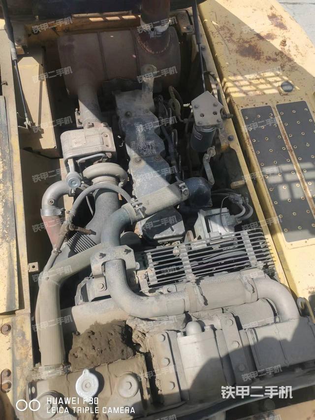 发动机整体俯视（整机外观）