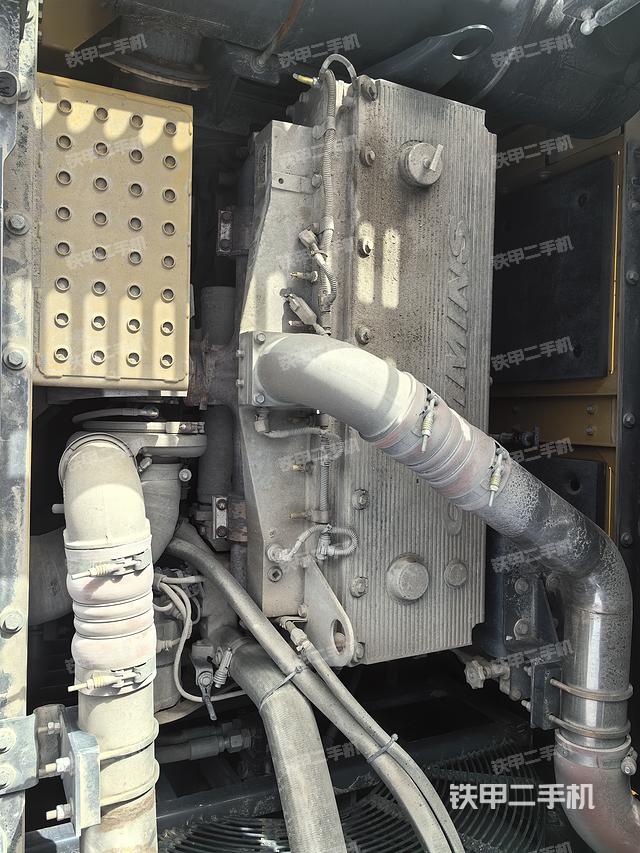 发动机整体俯视（整机外观）