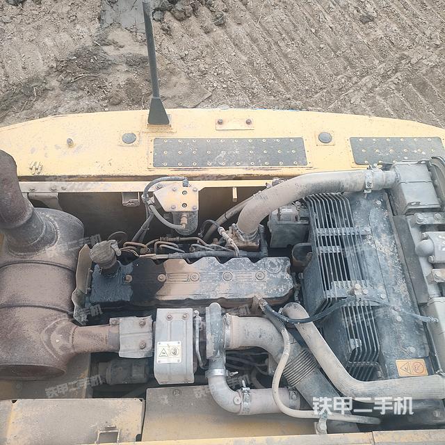 发动机整体俯视（整机外观）