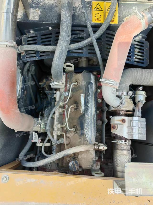 发动机整体俯视（整机外观）