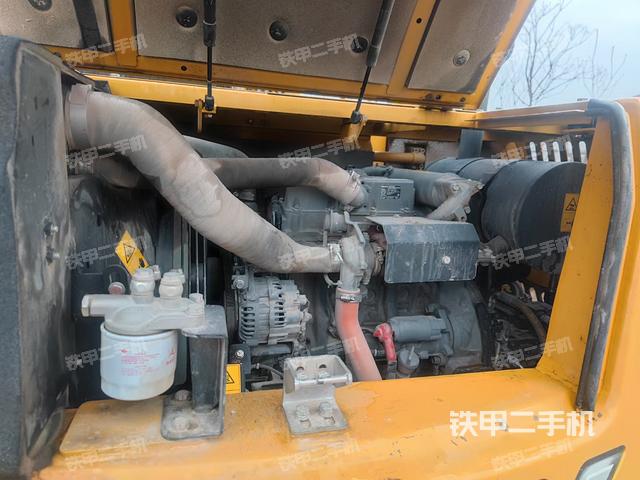 发动机整体俯视（整机外观）