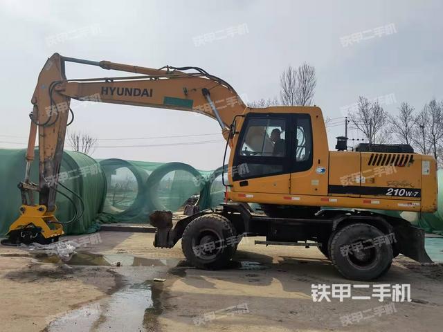 单侧履带整体（整机外观）