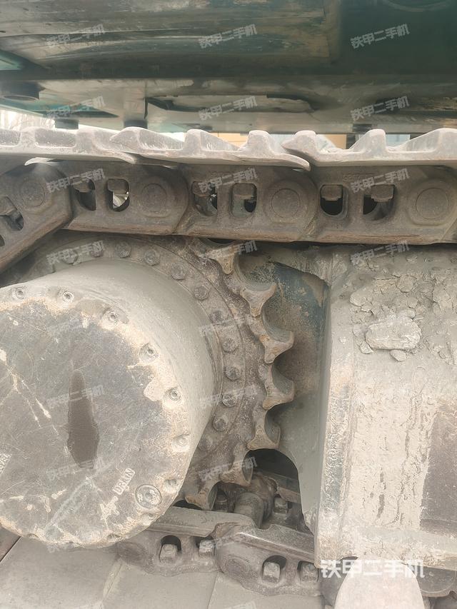 单侧履带整体（整机外观）