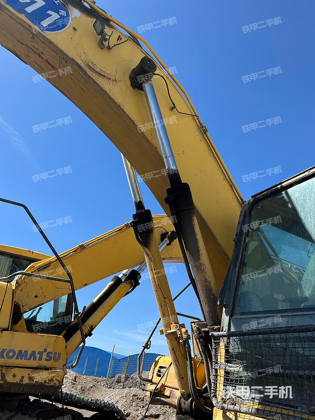 驾驶室整体（整机外观）