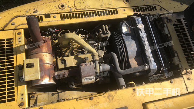 驾驶室整体（整机外观）