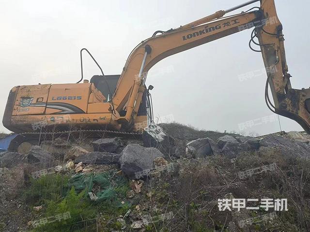 龙工LG6150挖掘机