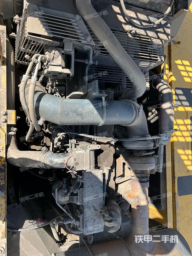 发动机整体俯视（整机外观）