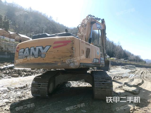 右前45(整機(jī)外觀) 右前45(整機(jī)外觀)