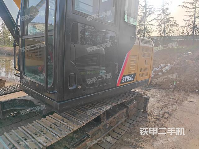 三一重工SY75C挖掘机