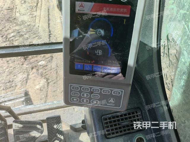 顯示屏?(駕駛室部分) 顯示屏?(駕駛室部分)
