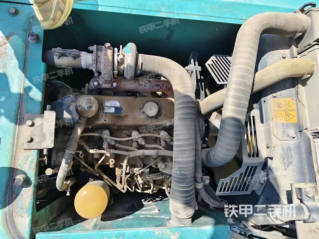 发动机整体俯视（整机外观）