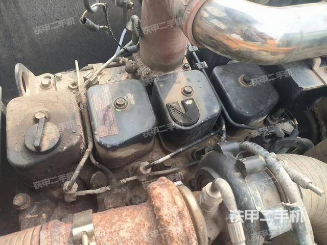 发动机整体俯视（整机外观）