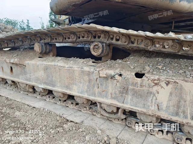 单侧履带整体（整机外观）