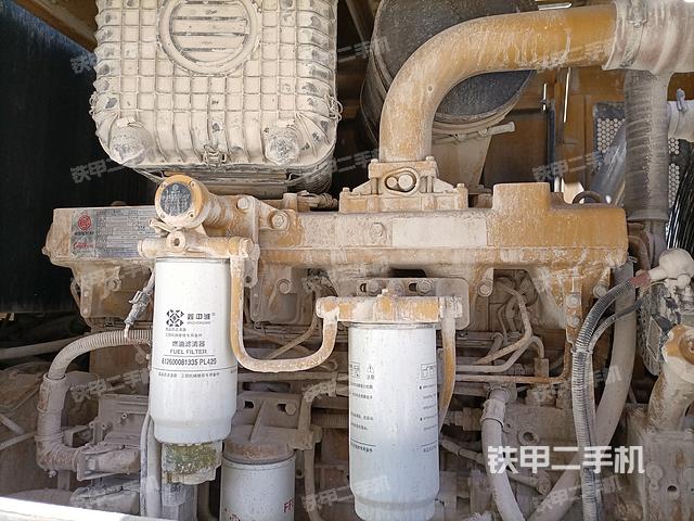 发动机右侧（整机外观及大件）