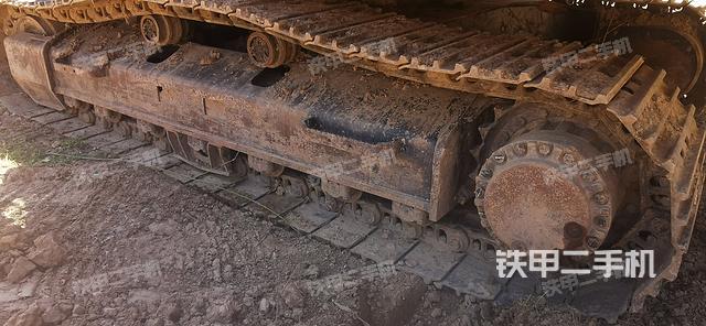 单侧履带整体（整机外观）