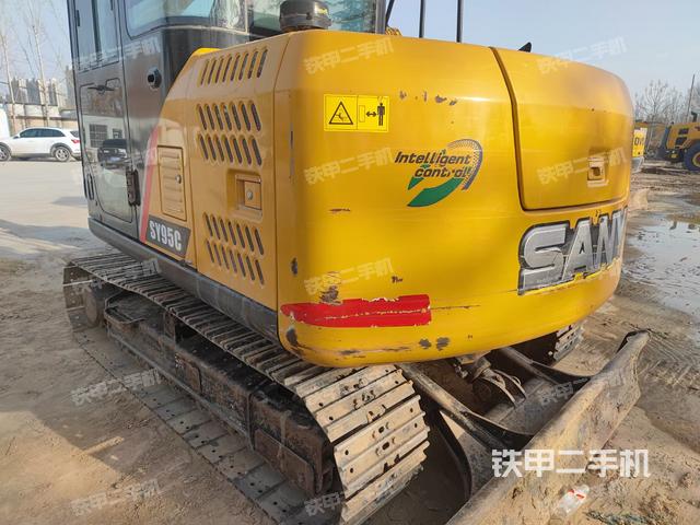 驾驶室整体（整机外观）