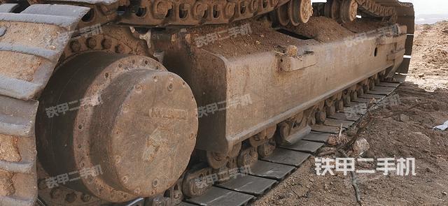 单侧履带整体（整机外观）