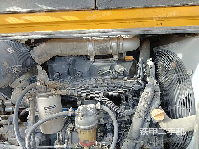 发动机整体俯视（整机外观）