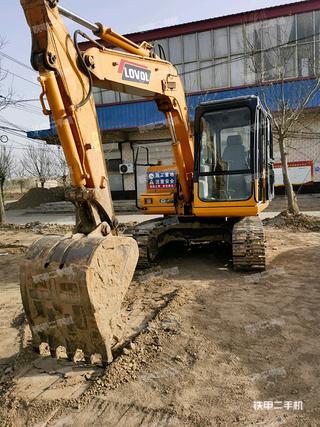 河北-邢台市二手雷沃重工FR80E挖掘机实拍照片