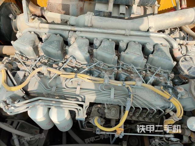 发动机整体俯视（整机外观）