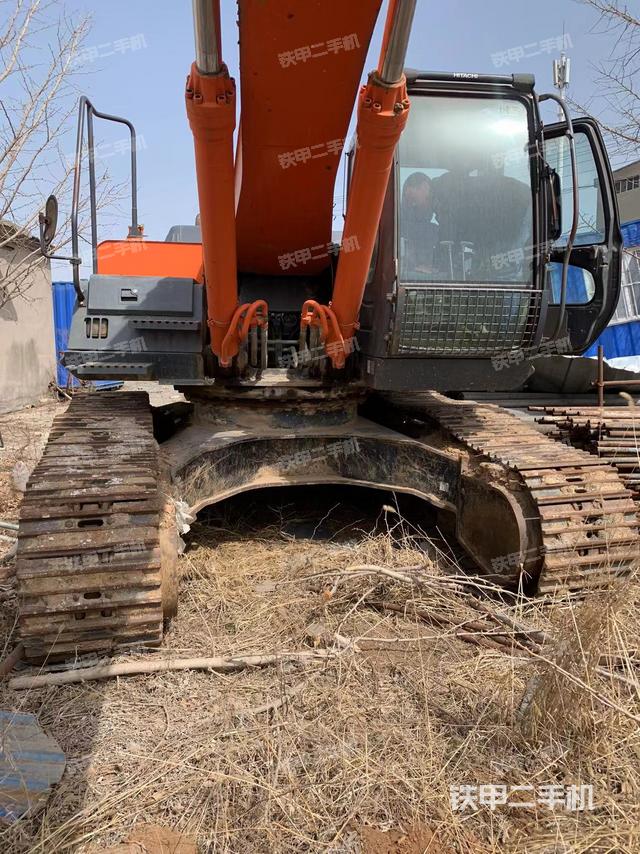 驾驶室整体（整机外观）