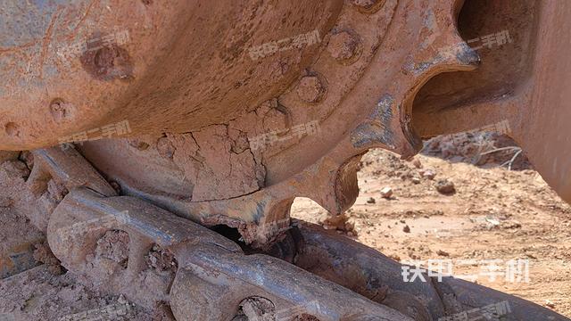 单侧履带整体（整机外观）