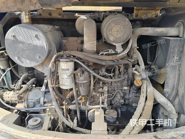 发动机整体俯视（整机外观）