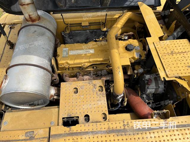 发动机整体俯视（整机外观）