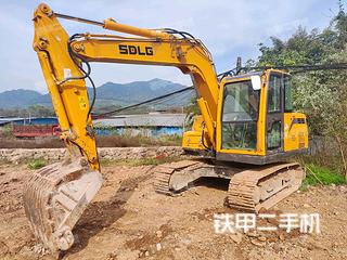 重庆山东临工E675F挖掘机实拍图片