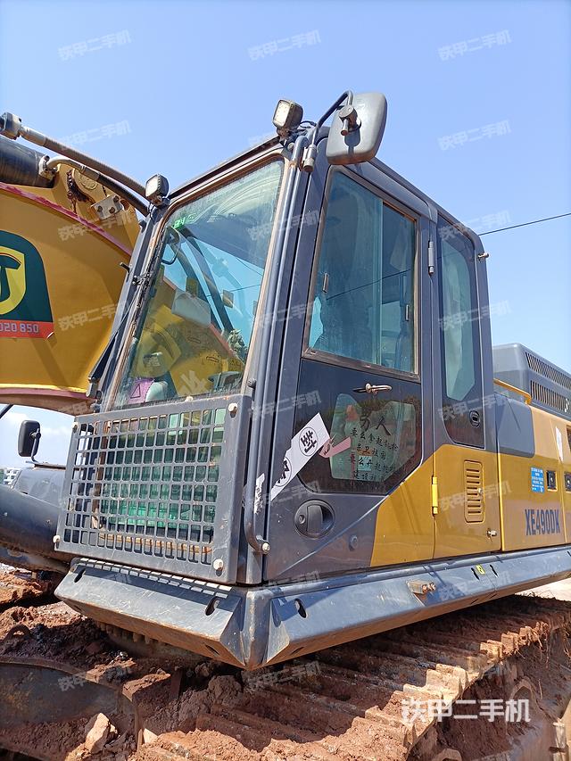 驾驶室整体（整机外观）