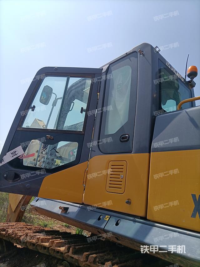 整机右后45°（整机外观）