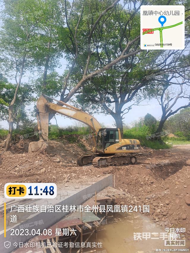 卡特彼勒320C挖掘机