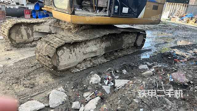 单侧履带整体（整机外观）