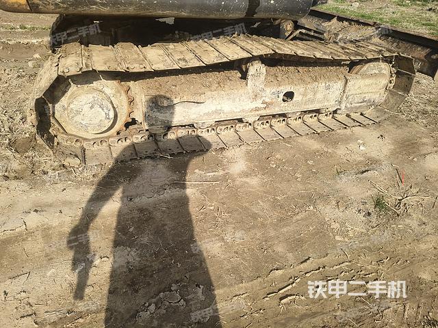 单侧履带整体（整机外观）