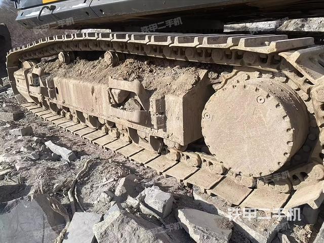 单侧履带整体（整机外观）