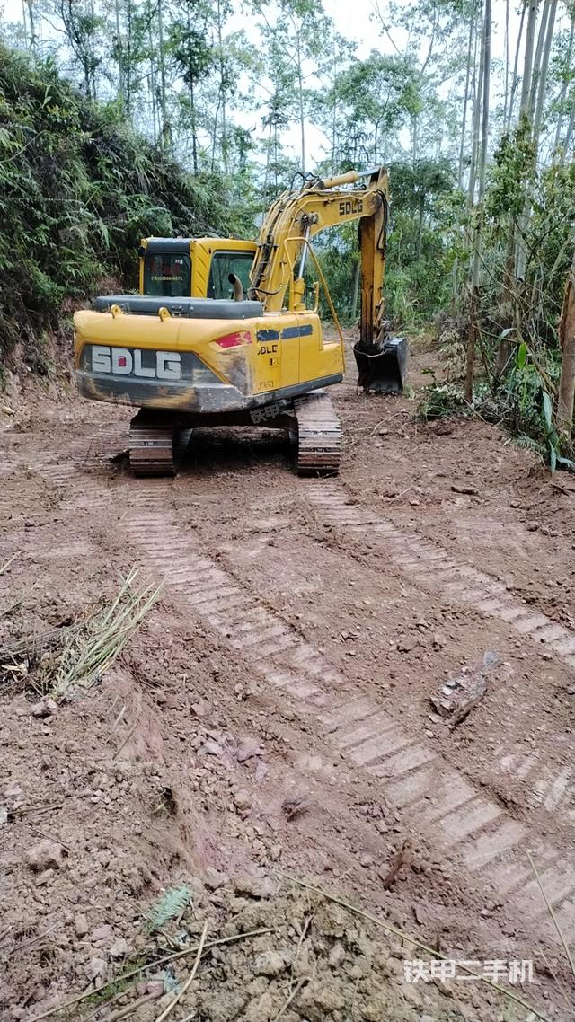 整机右后45°（整机外观）