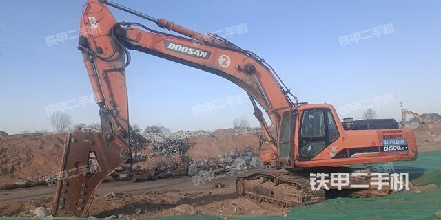 斗山DH420LC-7挖掘机