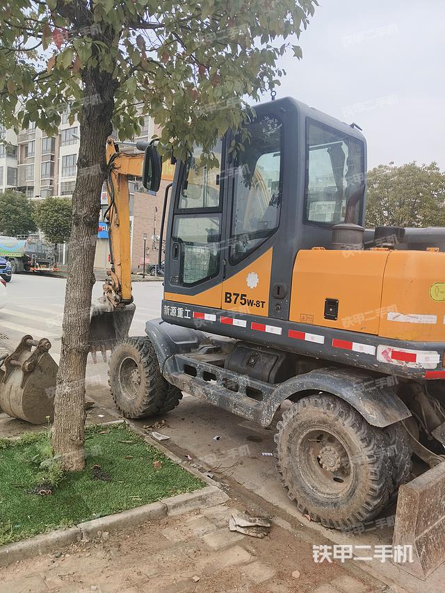 单侧履带整体（整机外观）