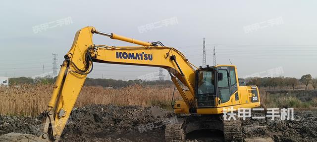 小松PC200-8M0挖掘机