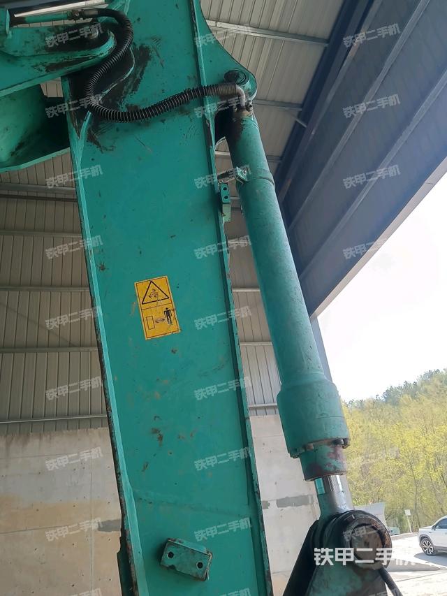 小臂整體左后（工作和回轉(zhuǎn)裝置）