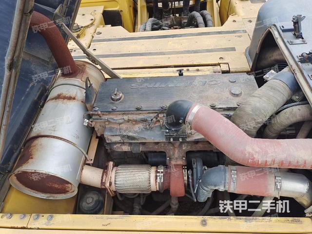 发动机整体俯视（整机外观）