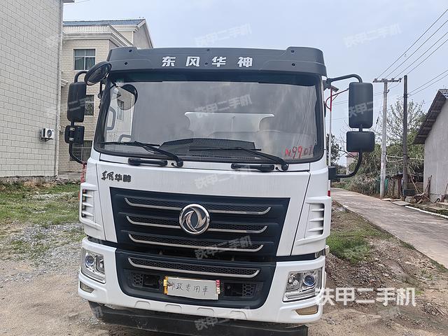 东风牌EQ1110SJ8BDC矿用洒水车